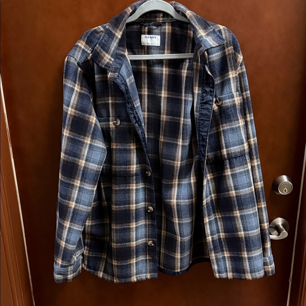 Old Navy men’s Blue Plaid Button flannel